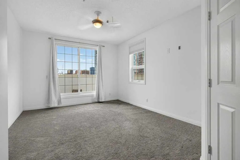 108 15 Avenue SE #707
