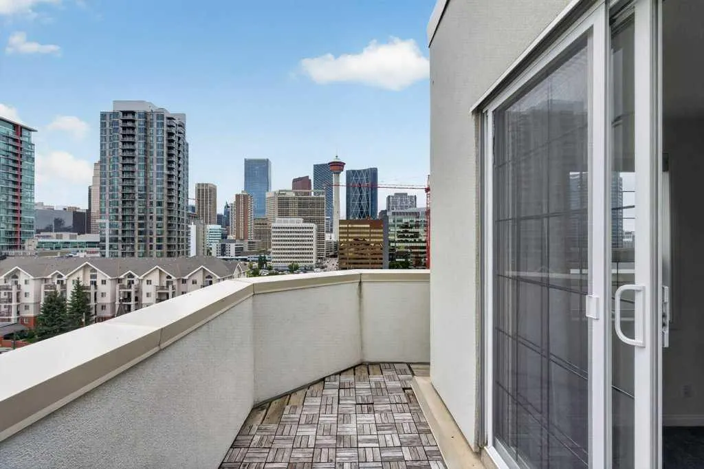108 15 Avenue SE #707