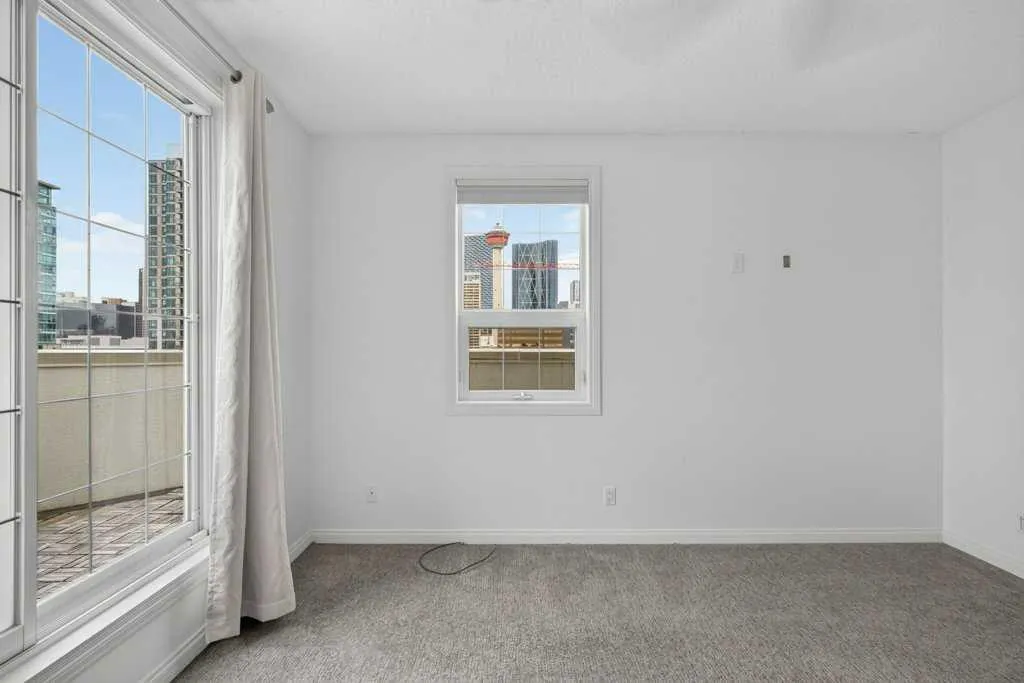 108 15 Avenue SE #707