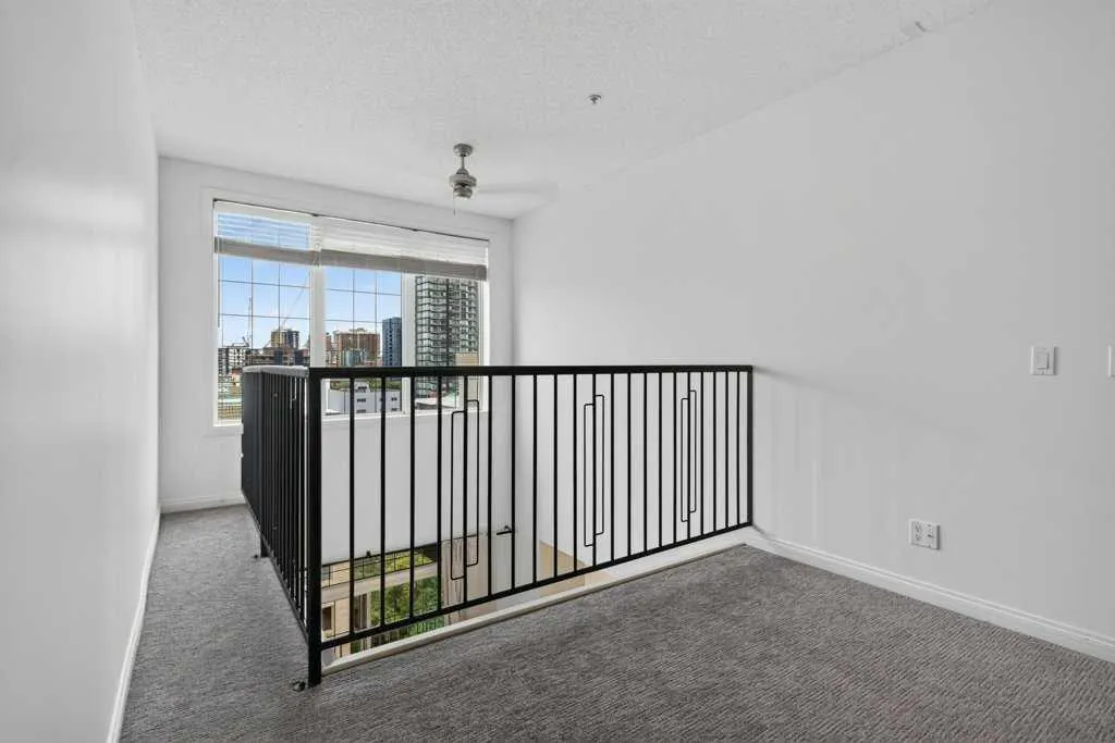 108 15 Avenue SE #707