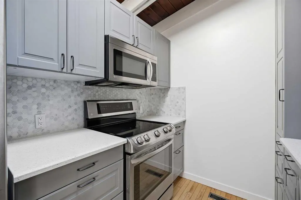 4500 39 Street NW #608