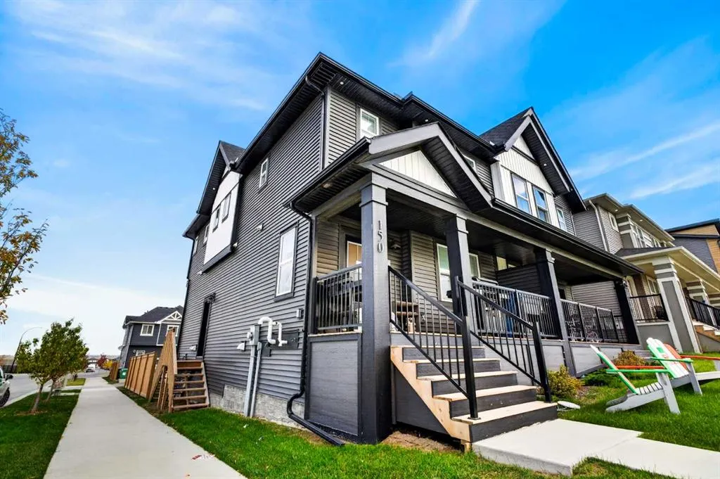 150 Edith Green NW