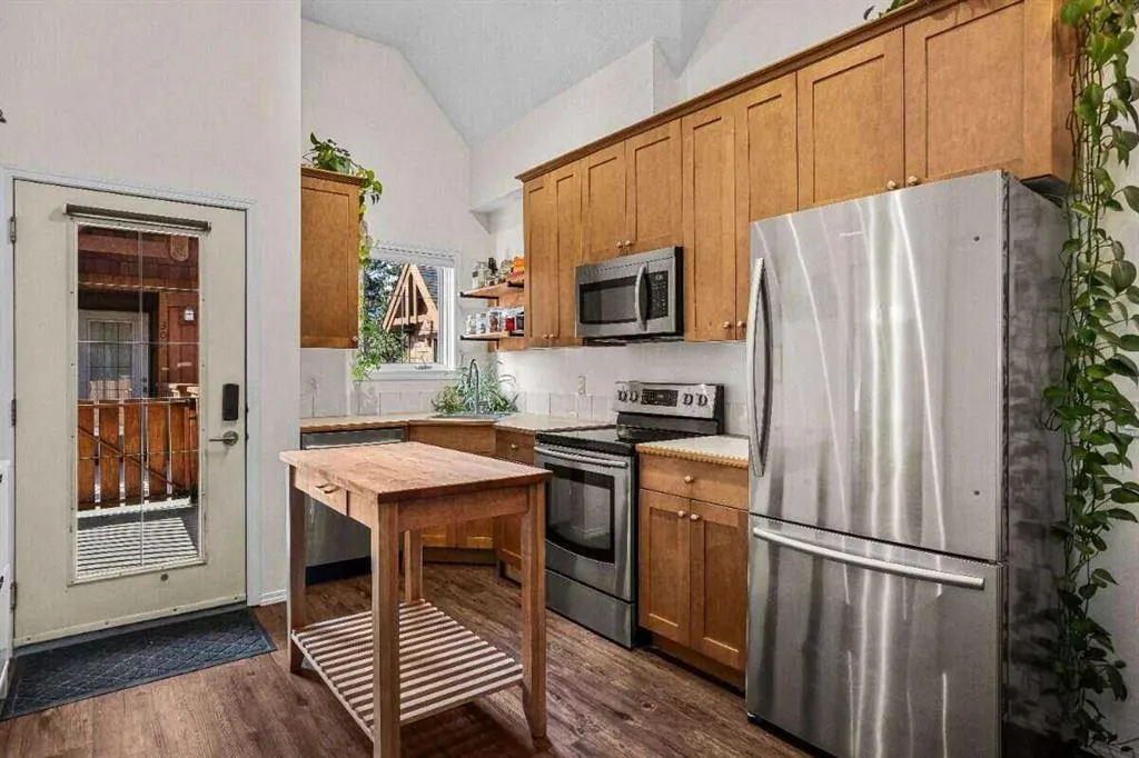 343 Marten Street #307
