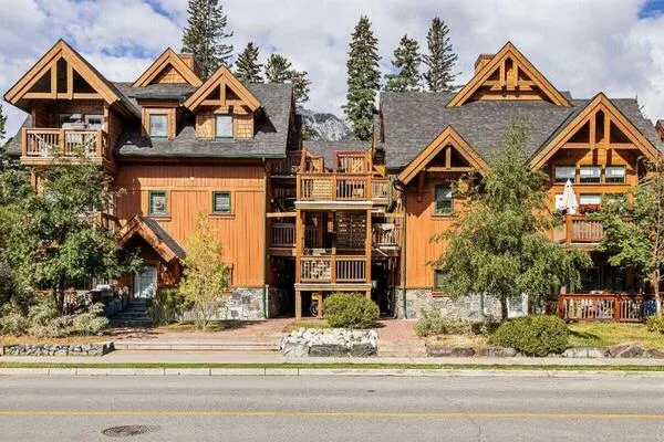 343 Marten Street #307
