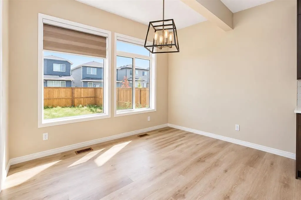 56 Corner Glen Green NE