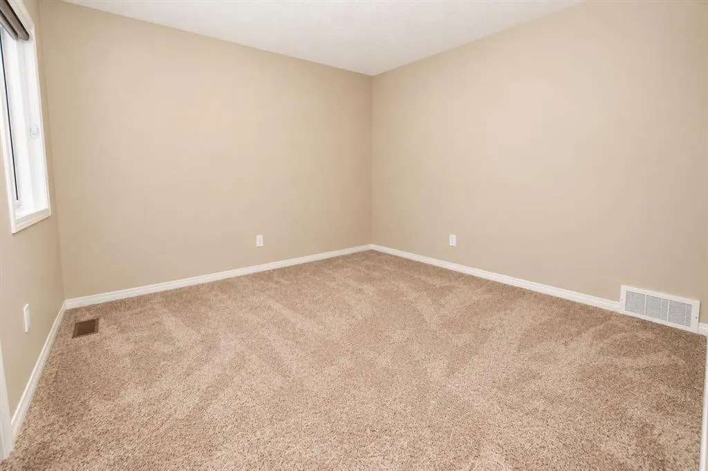 56 Corner Glen Green NE