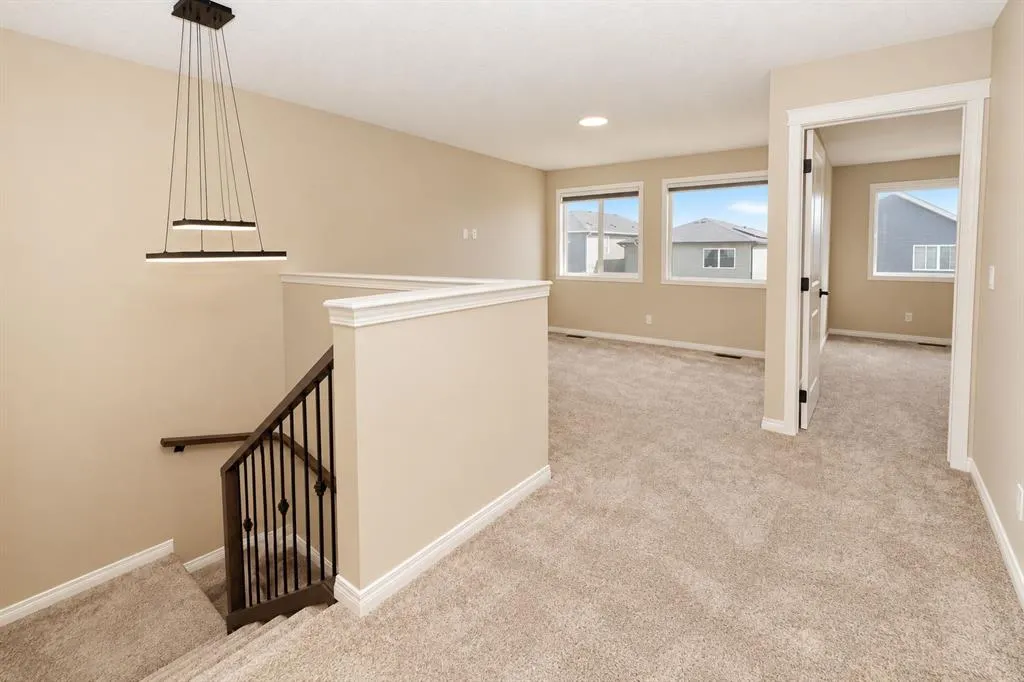 56 Corner Glen Green NE