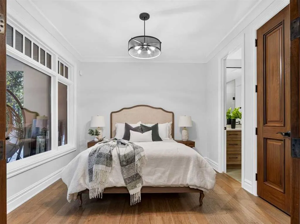 33 Longeway Place