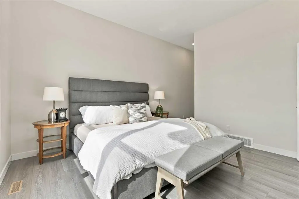 32 Clearview Gardens