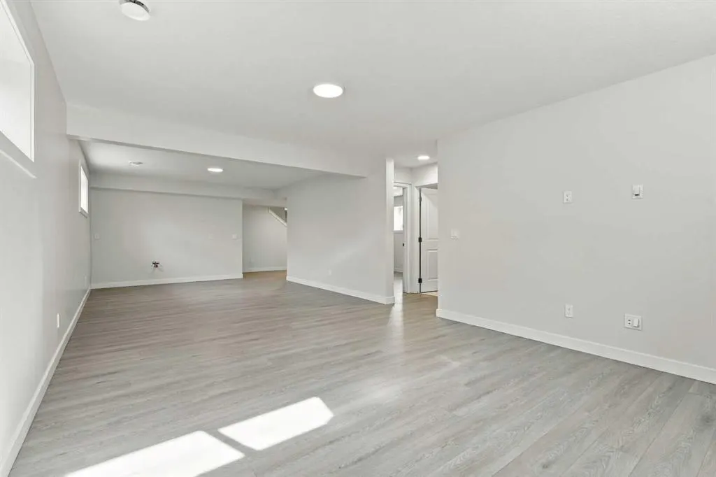 32 Clearview Gardens