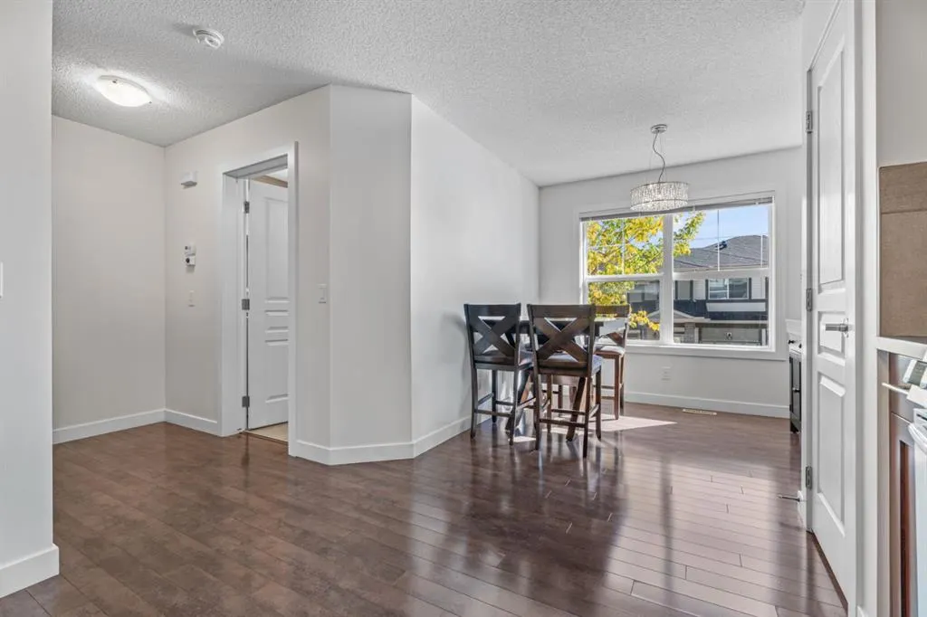 103 Panatella Road NW