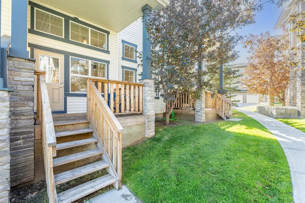 103 Panatella Road NW
