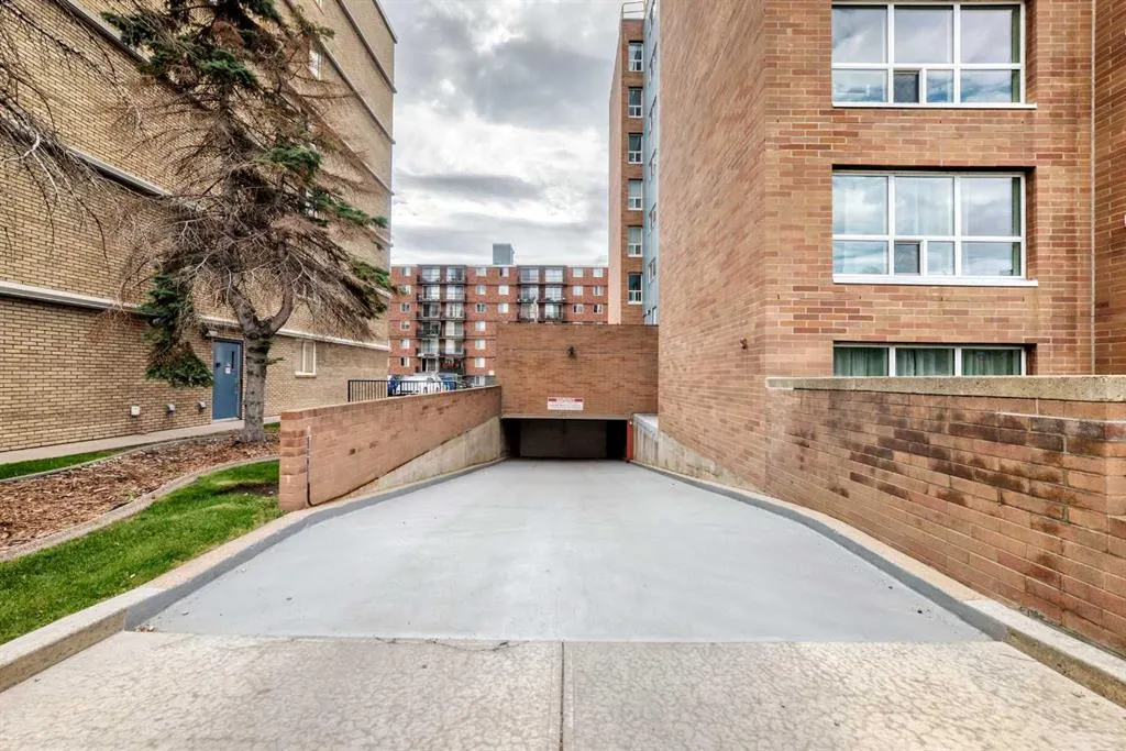 1414 12 Street SW #701