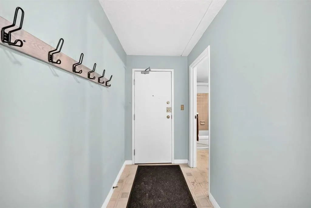 1414 12 Street SW #701