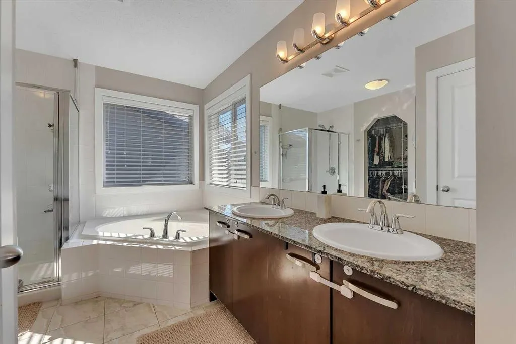 182 Morningside Circle SW