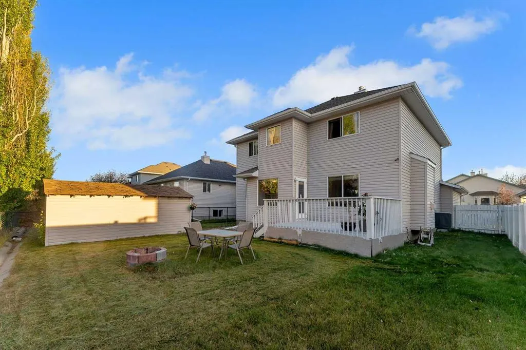 185 West Lakeview Drive