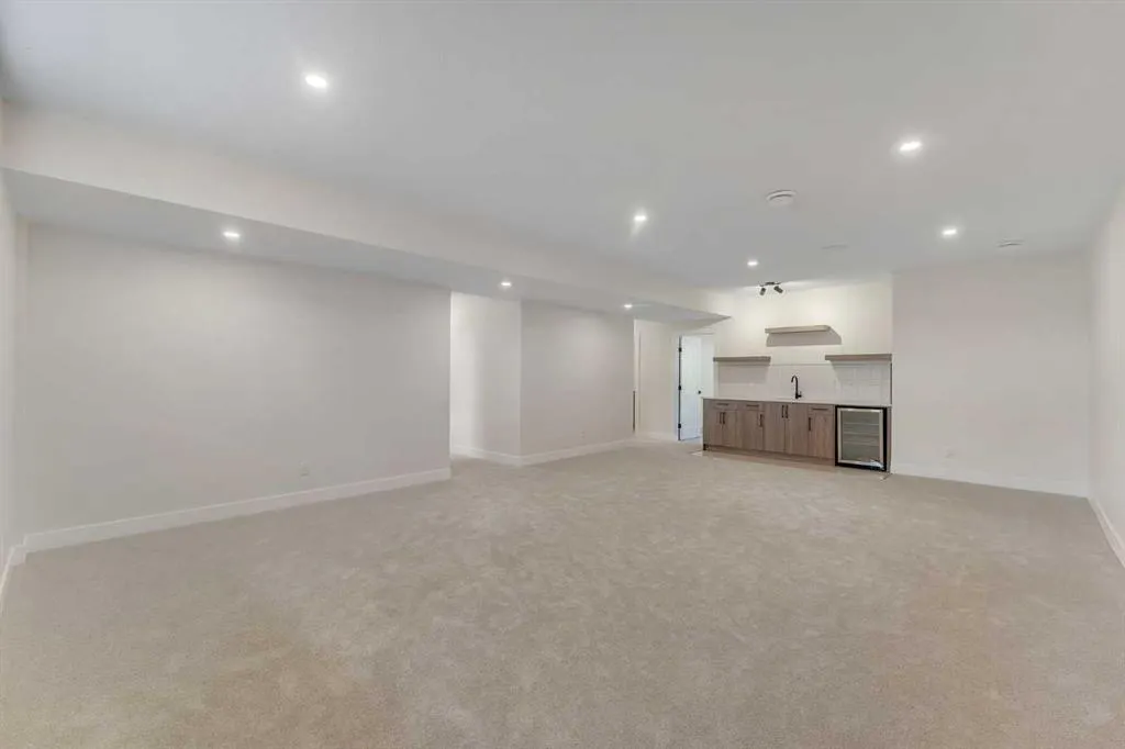 924 South Shore Terrace