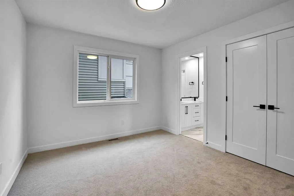 25 Heritage Park