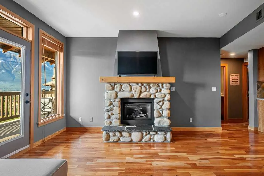 701 Benchlands Trail #303