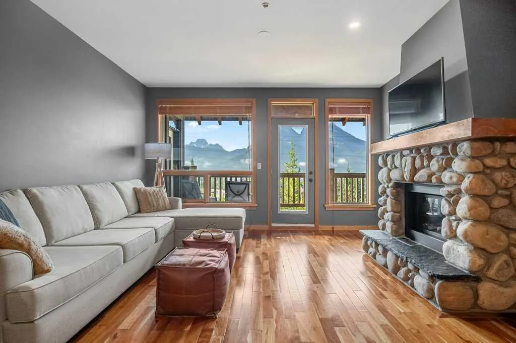 701 Benchlands Trail #303