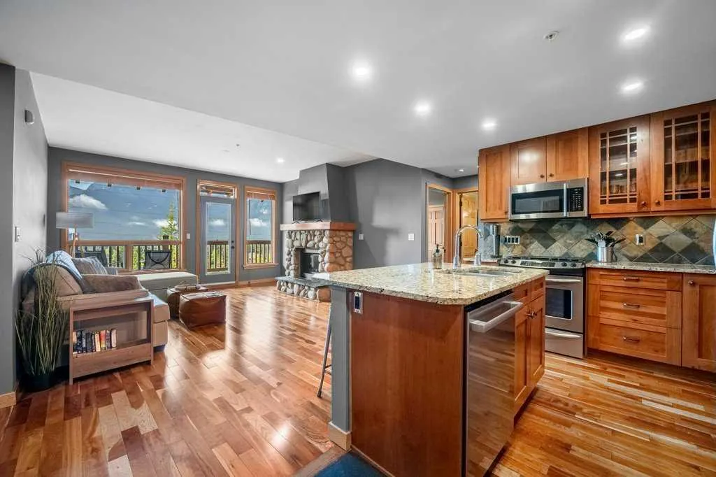701 Benchlands Trail #303