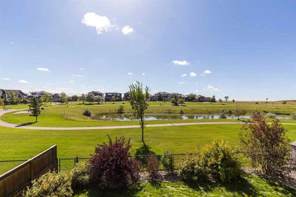 634 Canyonview Landing W