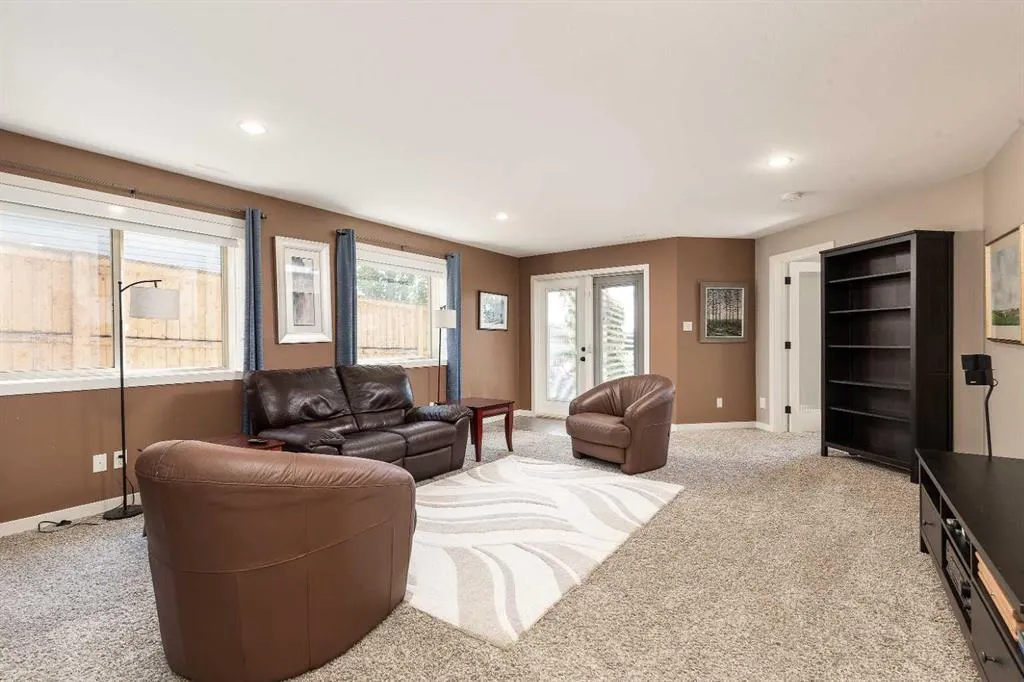 634 Canyonview Landing W