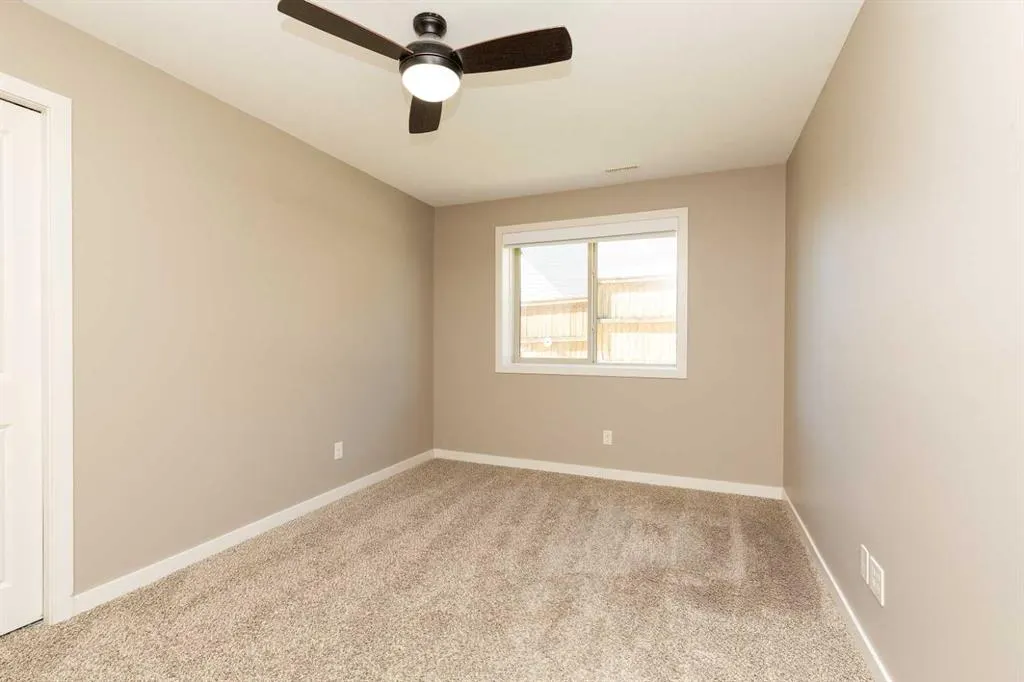 634 Canyonview Landing W