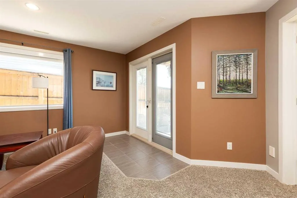 634 Canyonview Landing W