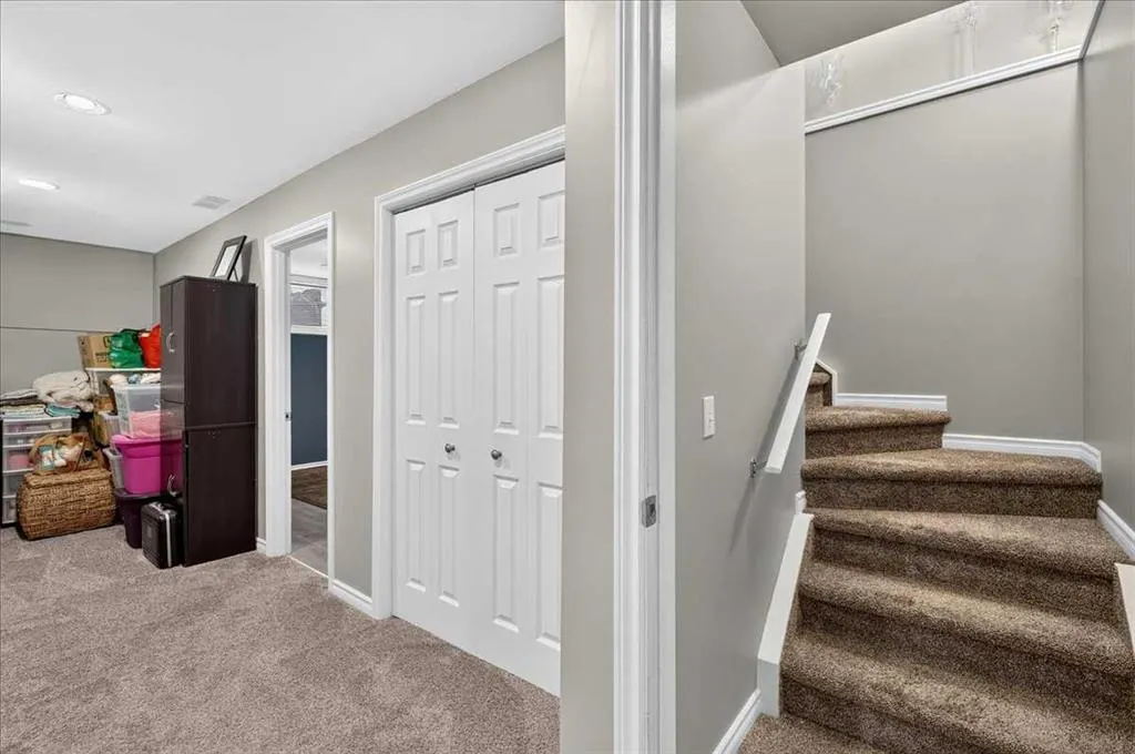 1429 Strathcona Way