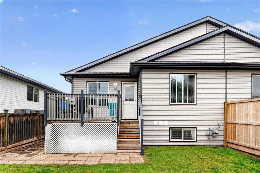 1429 Strathcona Way