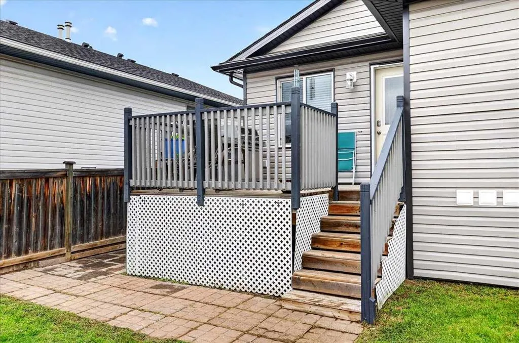 1429 Strathcona Way