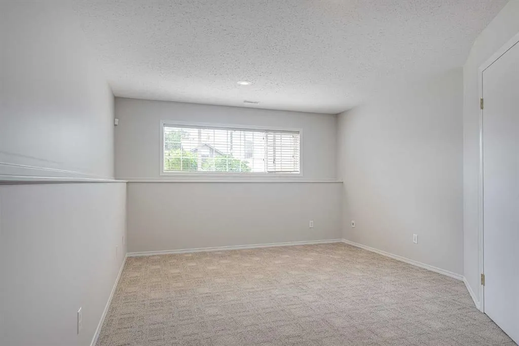 42 Westglen Boulevard
