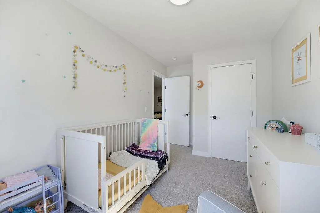 9 Amblefield Passage NW