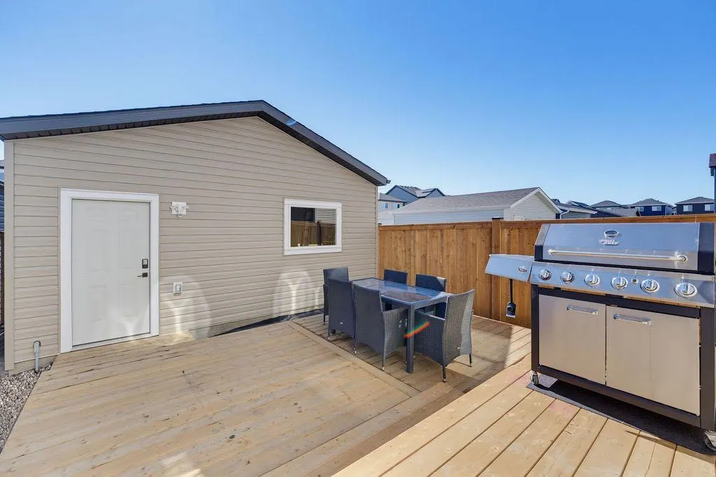 9 Amblefield Passage NW
