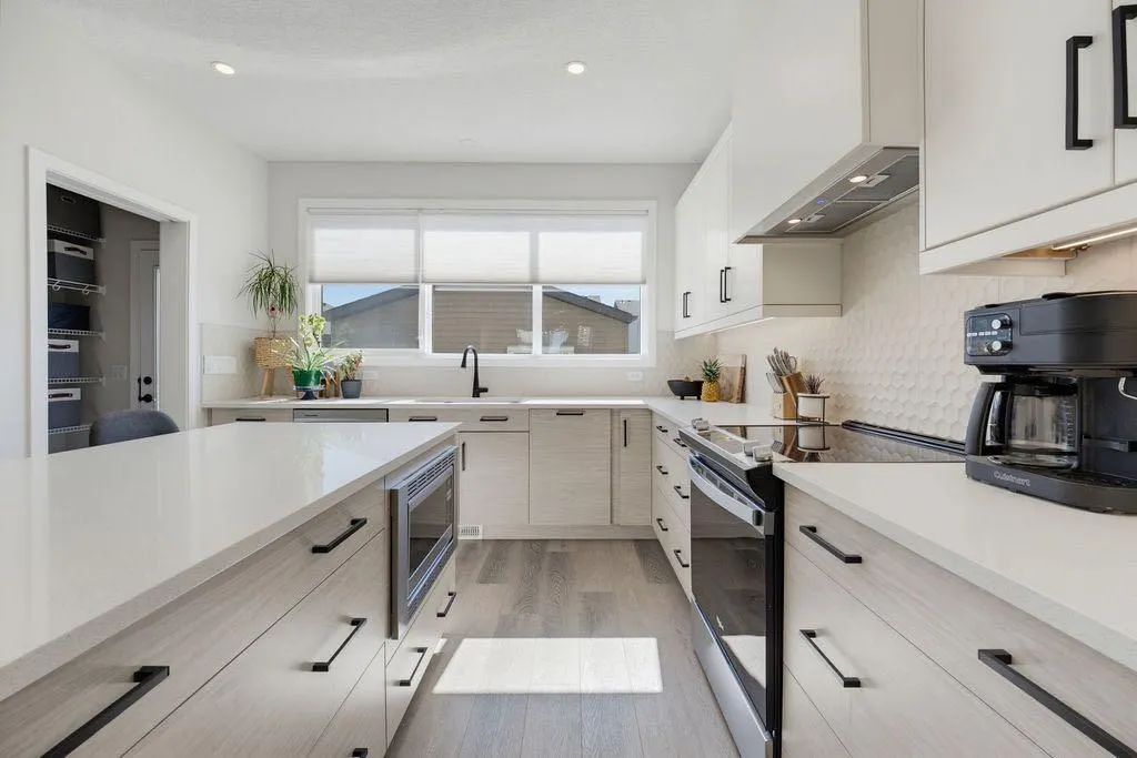 9 Amblefield Passage NW