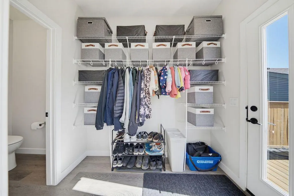 9 Amblefield Passage NW