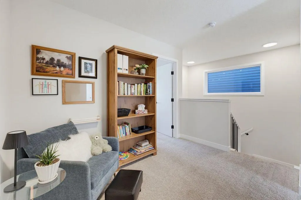 9 Amblefield Passage NW