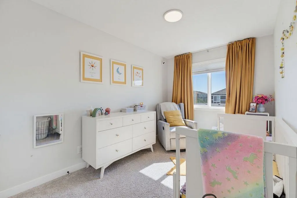 9 Amblefield Passage NW