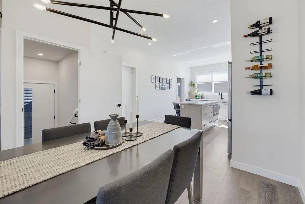 9 Amblefield Passage NW
