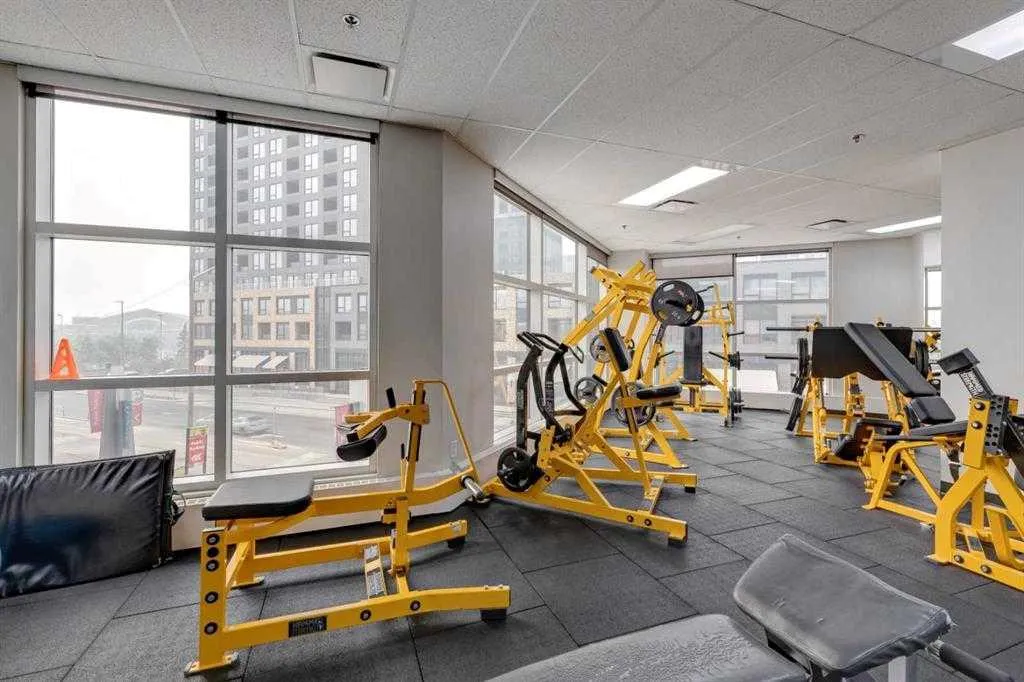 220 12 Avenue SE #902