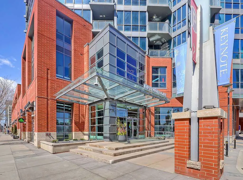 220 12 Avenue SE #902
