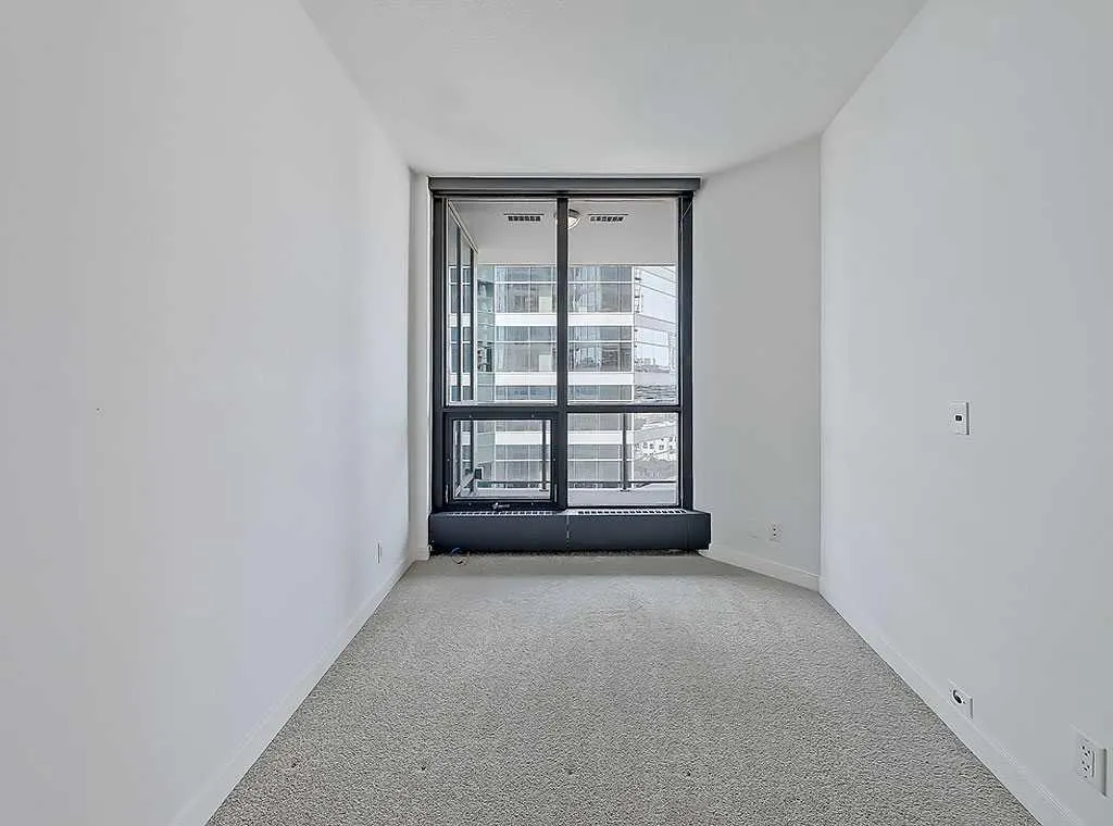 220 12 Avenue SE #902