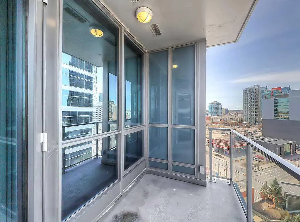 220 12 Avenue SE #902