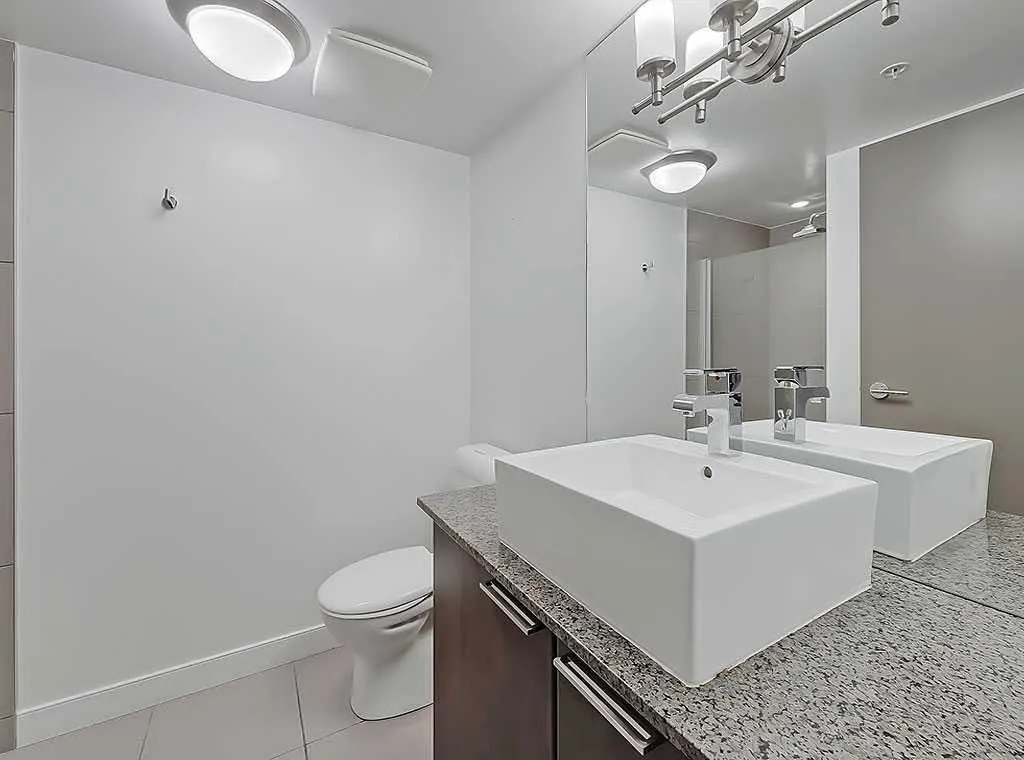 220 12 Avenue SE #902