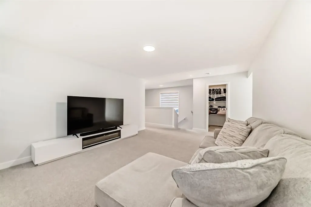 247 Precedence Hill