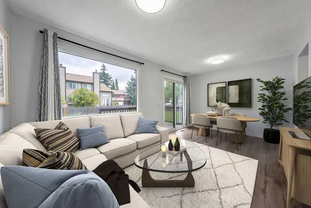 73 Glenbrook Crescent #24