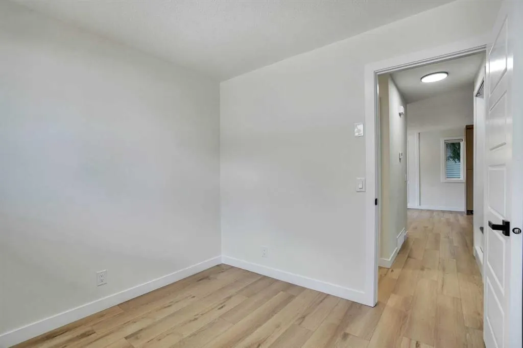 1903 62 Street NE
