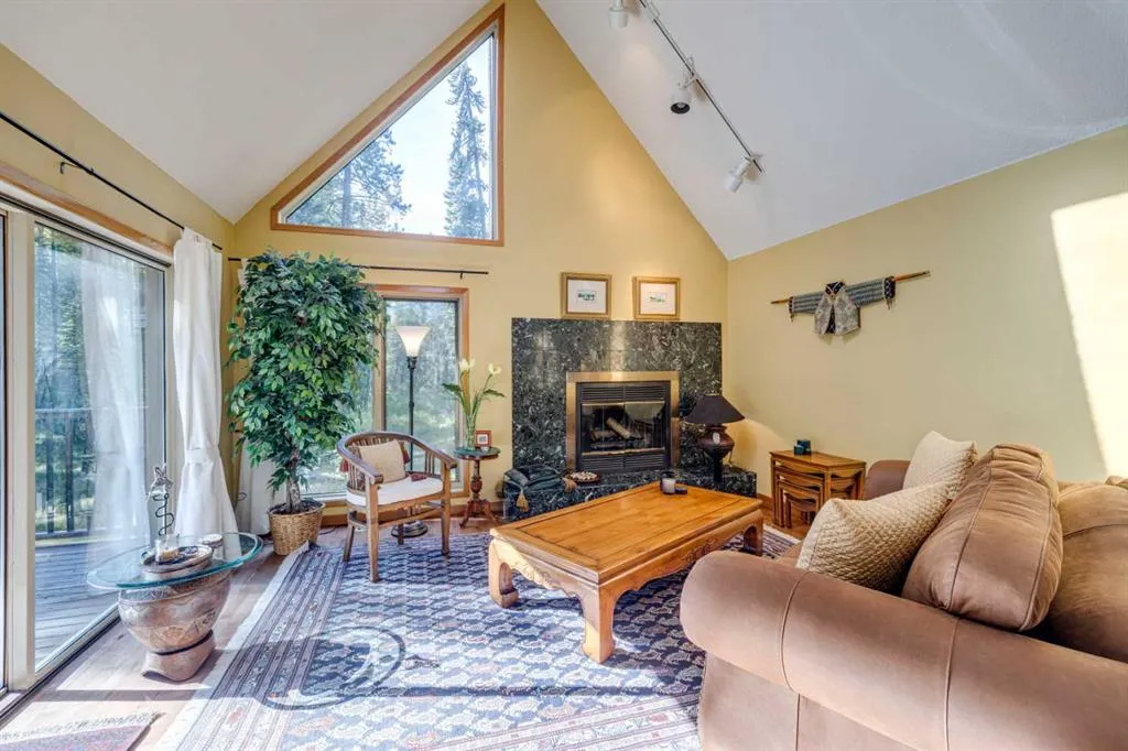 11 Elk Valley Gate