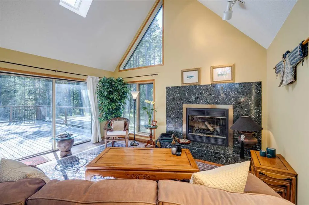 11 Elk Valley Gate